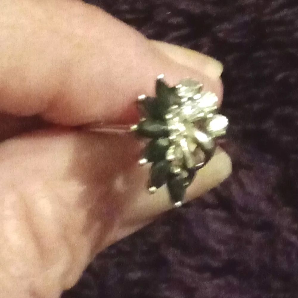 Avon Vintage 925 Genuine Sapphire and diamond Ring RJ REGISTERED JEWELER. Size 7